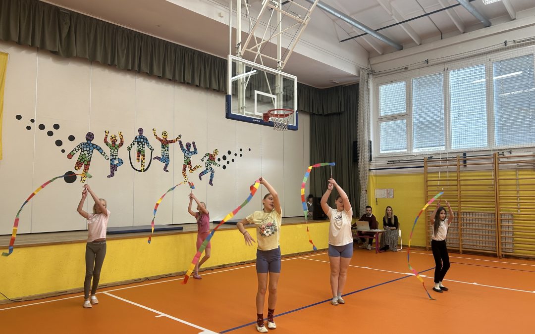 Otvoritev prenovljenih tal telovadnice in novega zunanjega fitnesa pri POŠ Blagovna